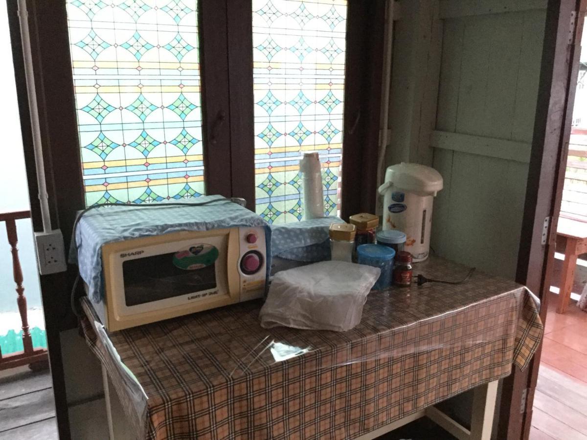 פרה נאקון סי איוטאיה Siriwal Guesthouse מראה חיצוני תמונה